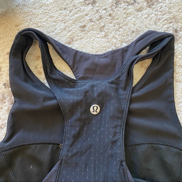 Lululemon tank racerback built in bra - Picture 3 of 6
